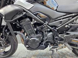 2025 Kawasaki Z900RS (ZR900C) WHITE