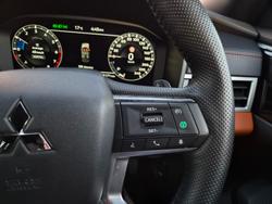 2024 Mitsubishi Outlander Exceed Tourer