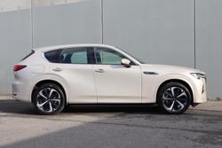 2025 Mazda CX-60 P50e Azami