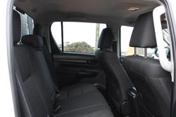 2024 Toyota Hilux SR 48V