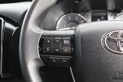 2024 Toyota Hilux SR 48V