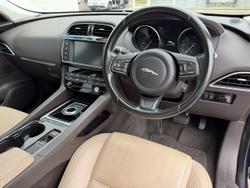 2016 Jaguar F-PACE 30d Prestige