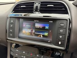 2016 Jaguar F-PACE 30d Prestige