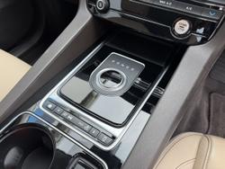 2016 Jaguar F-PACE 30d Prestige