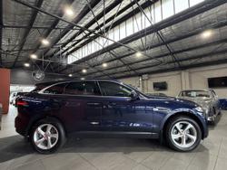2016 Jaguar F-PACE 30d Prestige