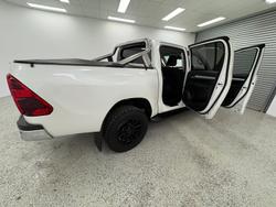 2020 Toyota Hilux SR5 GUN126R 4X4 Dual Range White