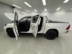 2020 Toyota Hilux SR5 GUN126R 4X4 Dual Range White