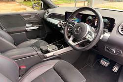 2022 Mercedes-Benz GLB-Class GLB200