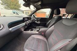 2022 Mercedes-Benz GLB-Class GLB200