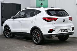 2021 MG ZST Essence