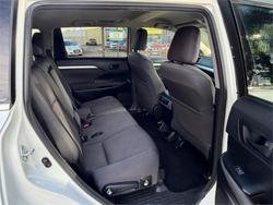 2017 TOYOTA KLUGER GX (4x2)