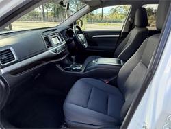 2017 TOYOTA KLUGER GX (4x2)