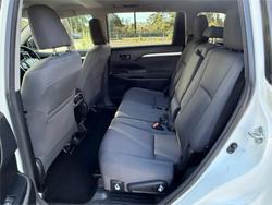 2017 TOYOTA KLUGER GX (4x2)