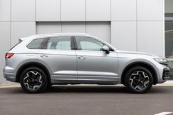 2025 Volkswagen Touareg 170TDI