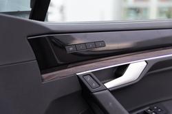 2025 Volkswagen Touareg 170TDI