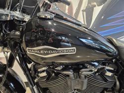 2018 Harley-Davidson Sport Glide 107 (FLSB) Softail Black