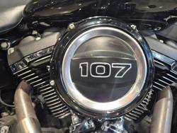 2018 Harley-Davidson Sport Glide 107 (FLSB) Softail Black