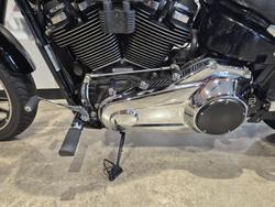 2018 Harley-Davidson Sport Glide 107 (FLSB) Softail Black