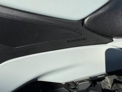 2024 Kawasaki NINJA 400 WHITE