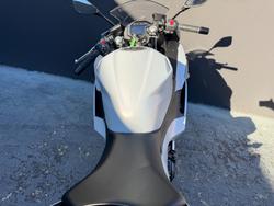 2024 Kawasaki NINJA 400 WHITE