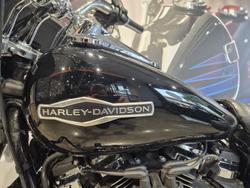 2018 Harley-Davidson Sport Glide 107 (FLSB) Softail Black