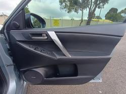 2012 Mazda 3 SP25