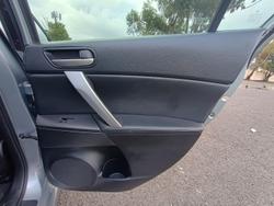 2012 Mazda 3 SP25