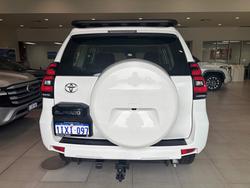 2021 Toyota Prado DSL WGN AT GX
