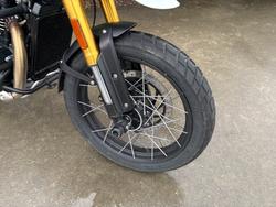 2025 Triumph SCRAMBLER 400 X