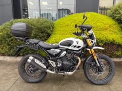 Triumph Scrambler 400 X