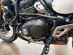2025 Triumph SCRAMBLER 400 X