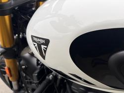 2025 Triumph SCRAMBLER 400 X