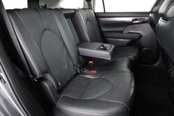 2022 Toyota Kluger Grande