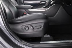 2022 Toyota Kluger Grande