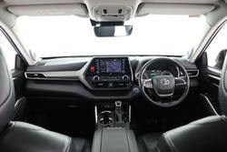 2022 Toyota Kluger Grande