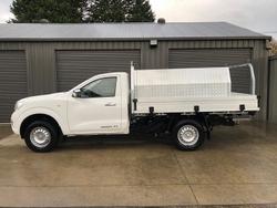 2019 Nissan Navara RX