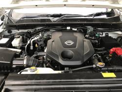 2019 Nissan Navara RX