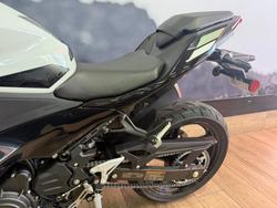 2026 Kawasaki NINJA 500 SE (LAMS) WHITE