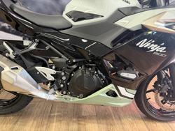 2026 Kawasaki NINJA 500 SE (LAMS) WHITE