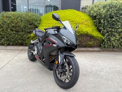 2025 Honda CBR650R Black