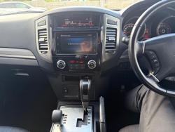 2020 Mitsubishi Pajero GLX