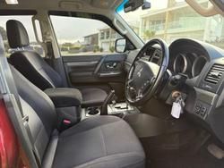 2020 Mitsubishi Pajero GLX