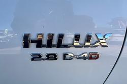 2018 Toyota Hilux SR