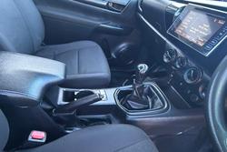 2018 Toyota Hilux SR