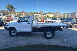 2018 Toyota Hilux SR