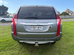 2016 Mitsubishi Pajero Sport Exceed