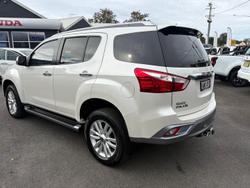 2018 Isuzu MU-X LS-T
