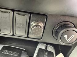 2018 Isuzu MU-X LS-T