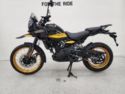2026 Royal Enfield HIMALAYAN 450 Black