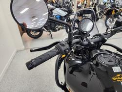 2026 Royal Enfield HIMALAYAN 450 Black